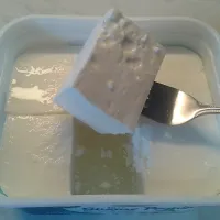 Sek Közlenmiş Acı Biberli Taze Peynir